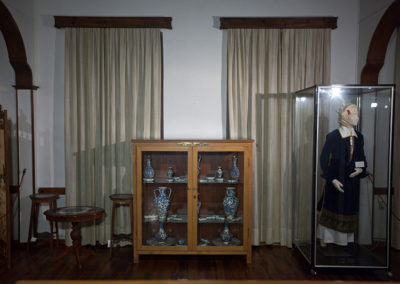 deksia-pteruga-astiko-laografiko-mouseio-ehm-19-codewild