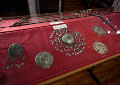 deksia-pteruga-isogeio-laografiko-mouseio-ehm-11-codewild