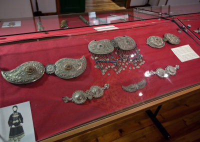 deksia-pteruga-isogeio-laografiko-mouseio-ehm-14-codewild