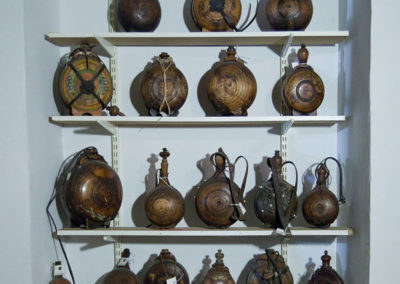 deksia-pteruga-paradosiaka-laografiko-mouseio-ehm-44-codewild