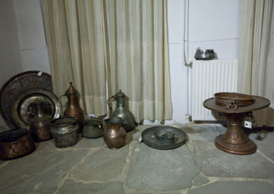 deksia-pteruga-paradosiaka-laografiko-mouseio-ehm-66-codewild