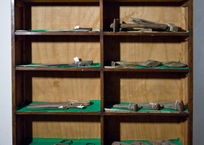 deksia-pteruga-paradosiaka-laografiko-mouseio-ehm-73-codewild