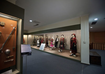 panw-orofos-stoles-laografiko-mouseio-ehm-19-codewild